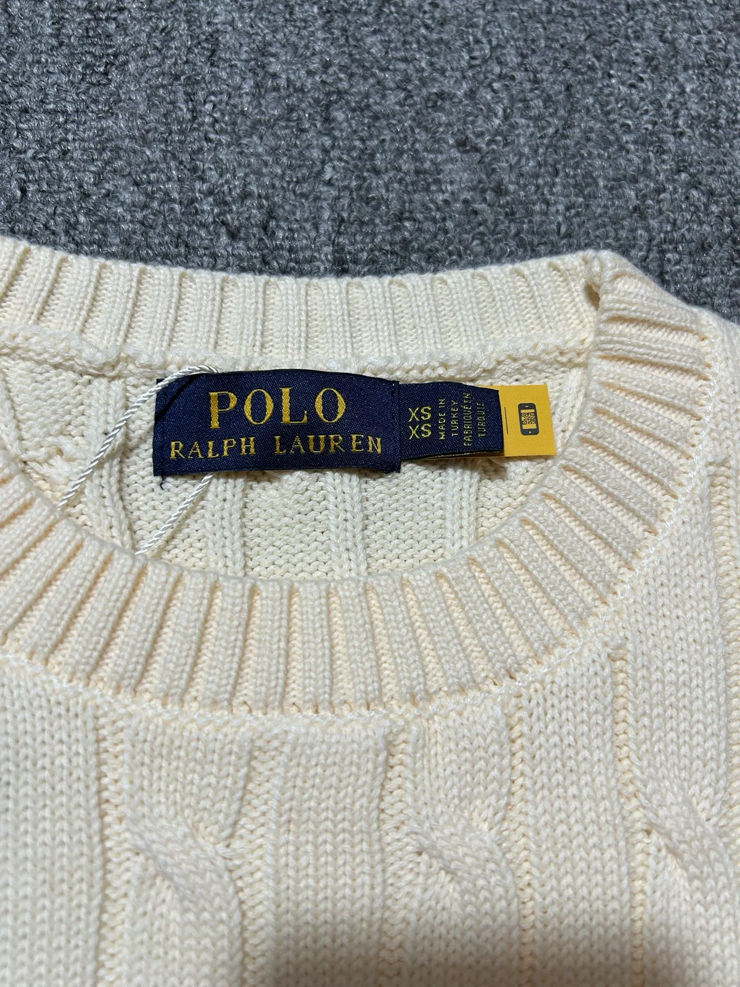 P160 Polo Ralph Lauren SS23 solid color logo embroidered sweater, official website logo on the collar. Scan the QR code to enter the official website and compare the quality at will. Size: XS-L